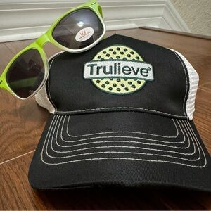 NEW Trulieve Hat & Sunglasses